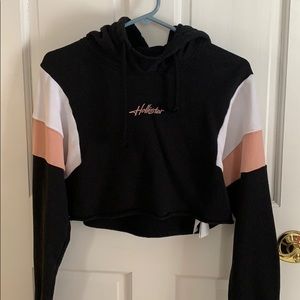 Cropped Hollister Hoodie